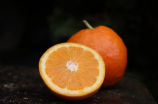 赣南脐橙(品尝鲜甜赣南脐橙，细数健康果的好处！)